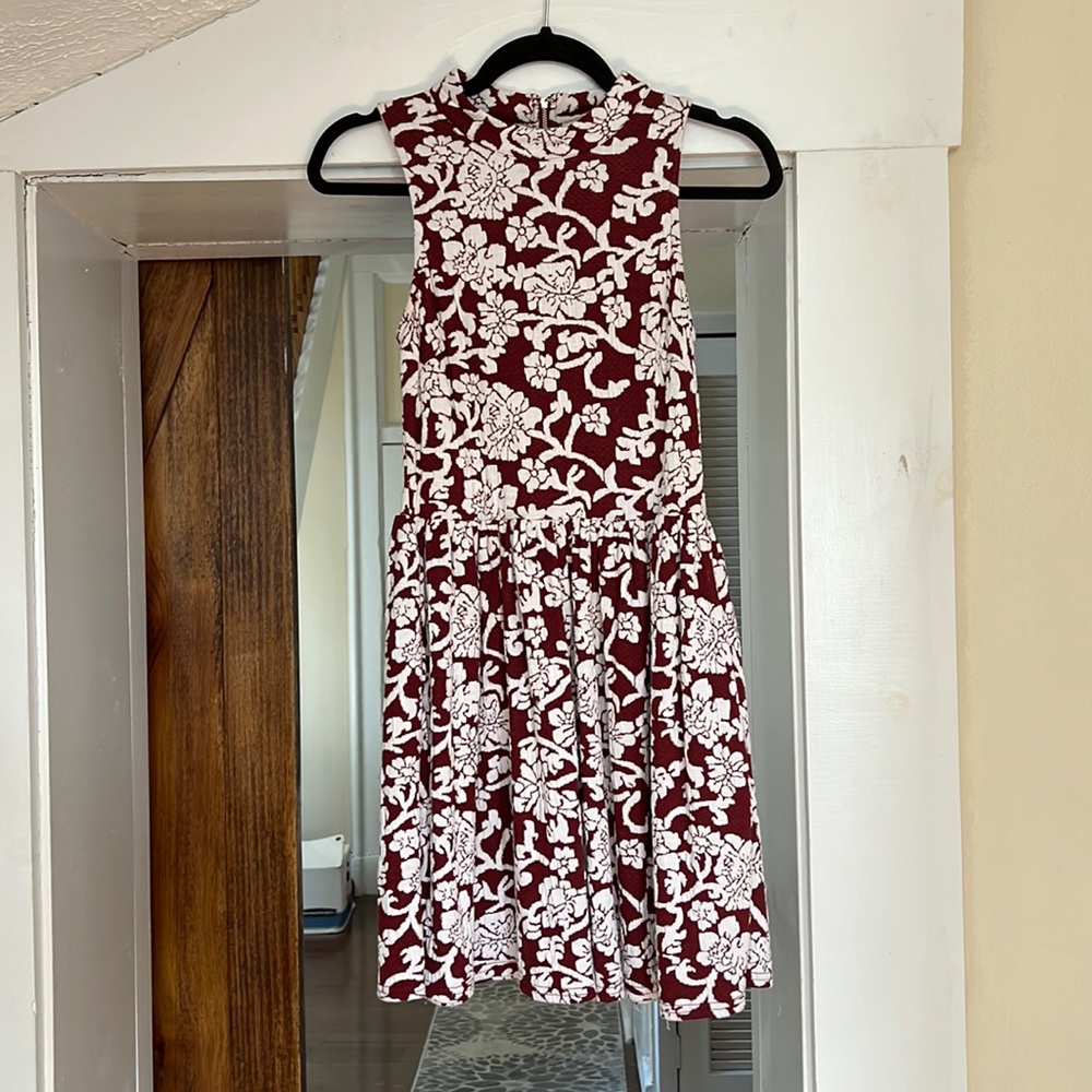 Velvety maroon and white printed dress